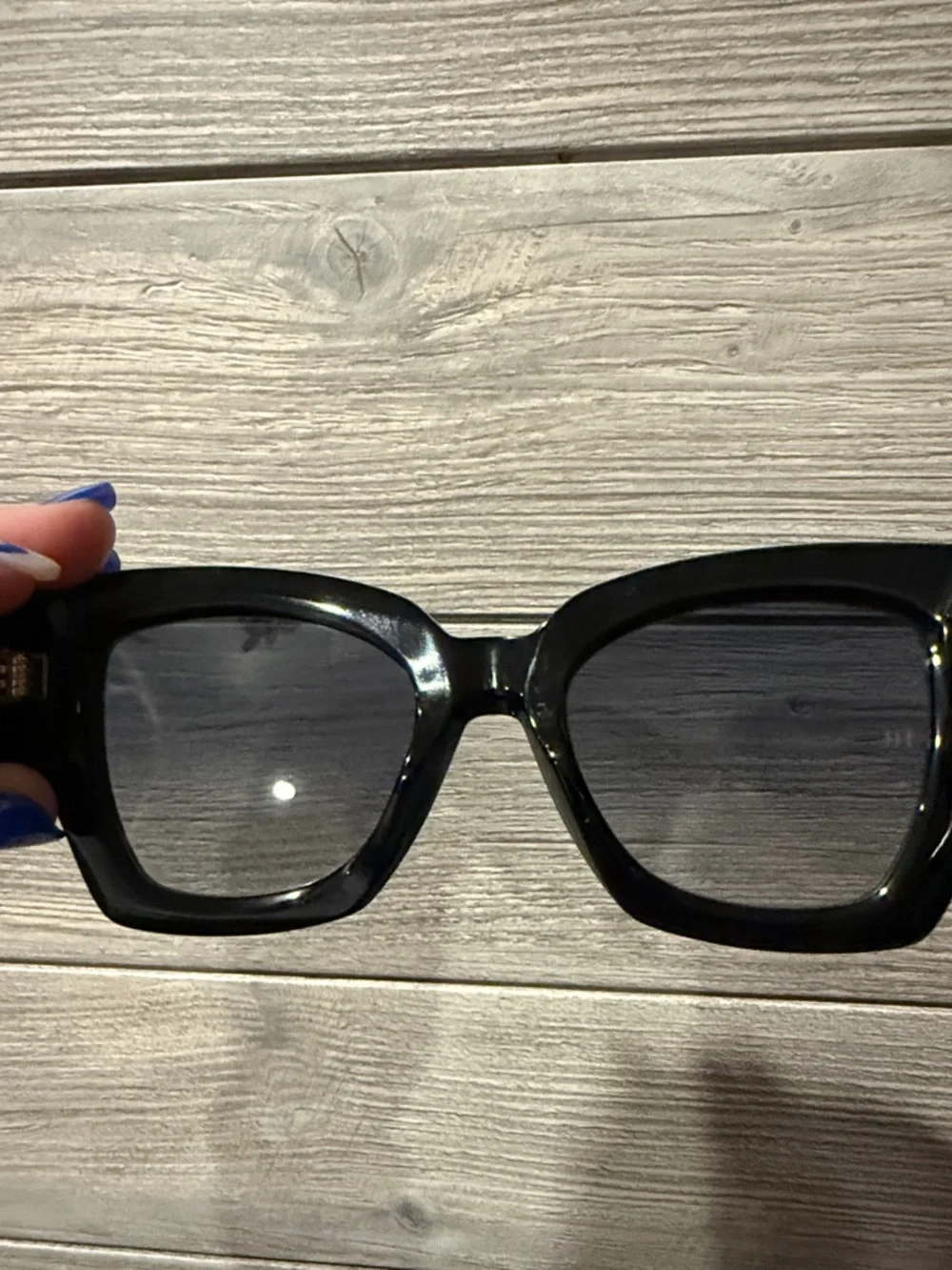 Tommy Hilfiger Black Oversized Square Sunglasses - Picture 4 of 5